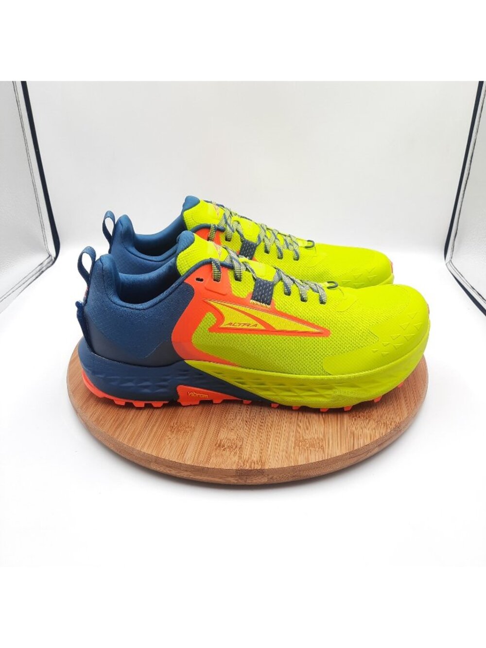 Altra Timp 5 Mens Size 11 Shoes Bright Lime Zero Drop Trail Running Sneakers NEW